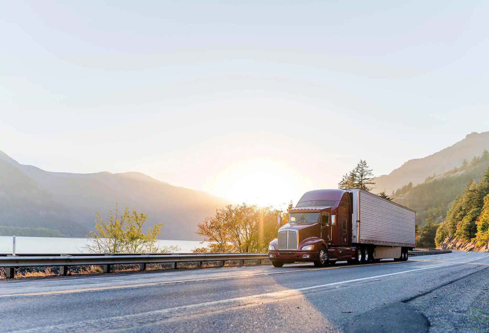 													LTL & Truckload Freight												  